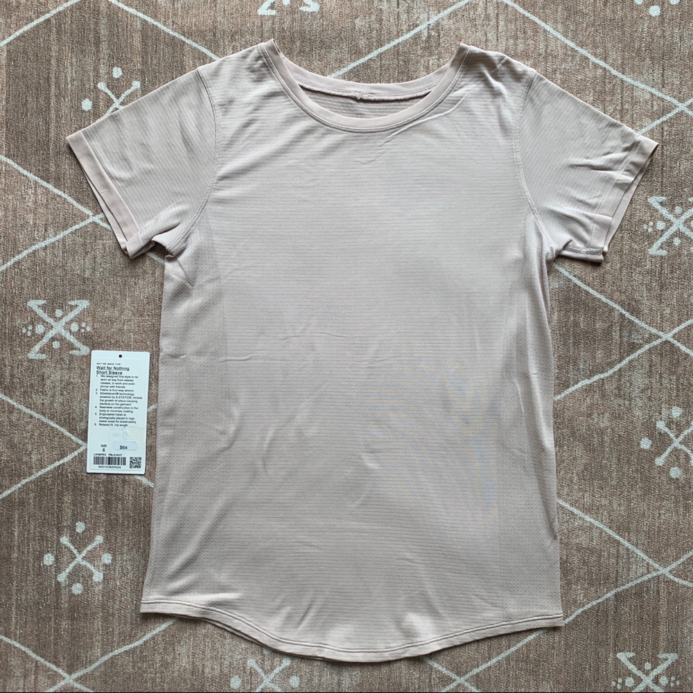 COPY - Lululemon Wait for Nothing short sleeve